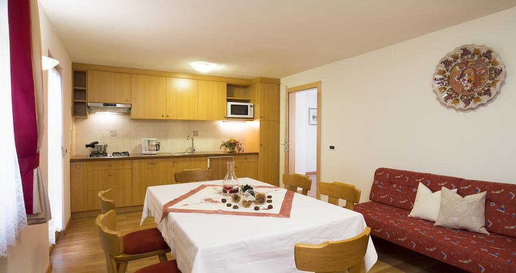 Ciasa Col Cuch Apartment La Villa  Room photo